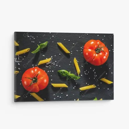 Cuadro en lienzo composición mediterránea de tomate y pasta – Pixers®