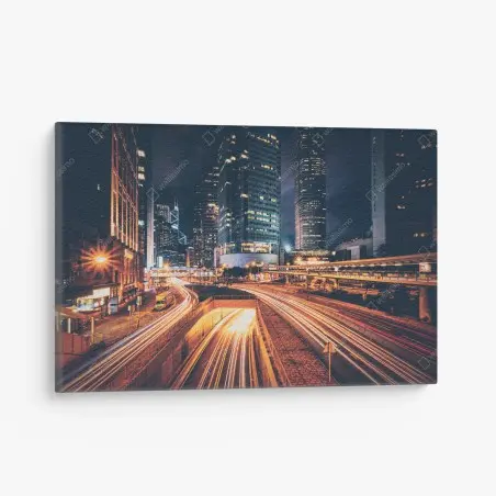 Cuadro en lienzo luces urbanas: ciudad nocturna en movimiento – Pixers®