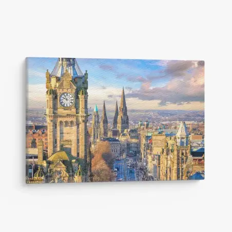 Cuadro en lienzo panorámica del casco antiguo de Edimburgo al atardecer – Pixers®