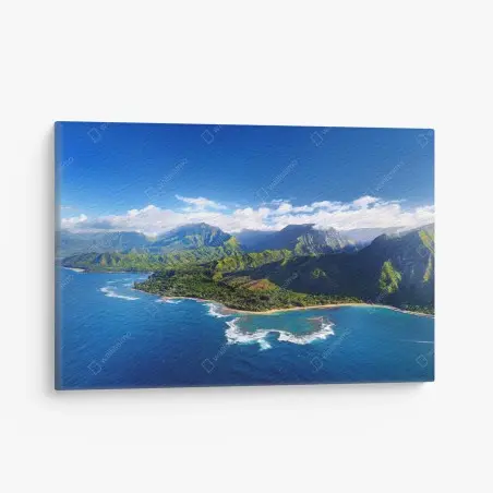 Cuadro en lienzo paraíso costero: vista aérea de playa y montañas – Pixers®
