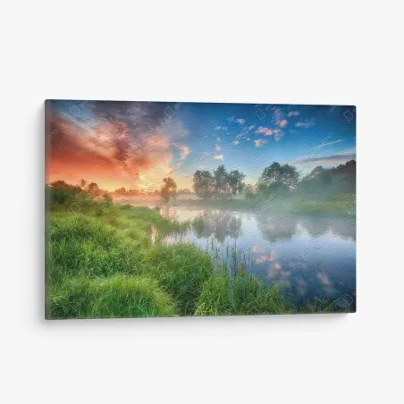 Cuadro en lienzo amanecer dorado en la ribera del río – Pixers®