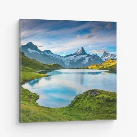 Cuadro en lienzo amanecer sobre Bachsee con Wetterhorn y Wellhorn en los Alpes – Pixers®