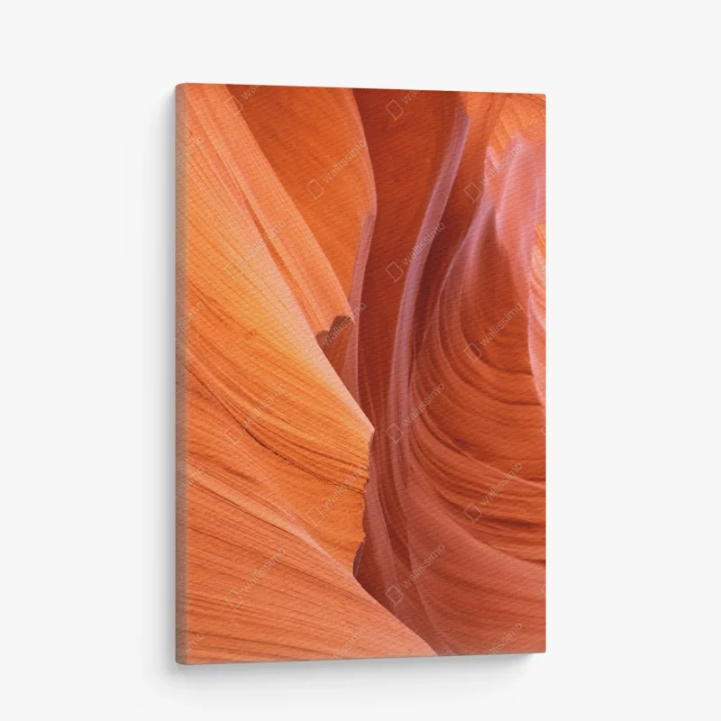 Cuadro en lienzo curvas y texturas de roca roja