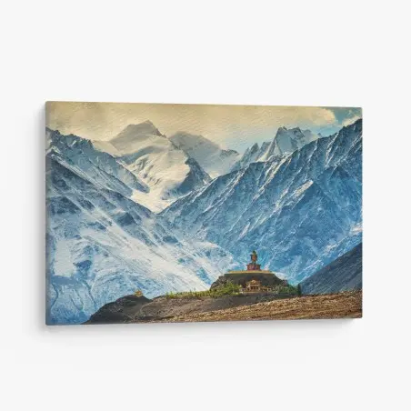 Cuadro en lienzo santuario budista sobre las montañas nevadas – Pixers®