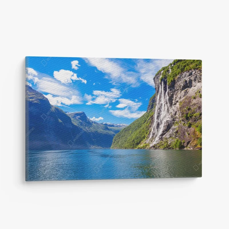 Cuadro en lienzo impresión panorámica de la cascada Las Siete Hermanas en Geiranger