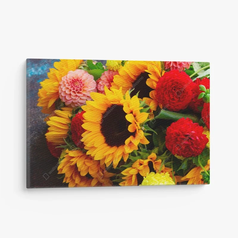 Cuadro en lienzo explosión floral: girasoles y dalias vibrantes