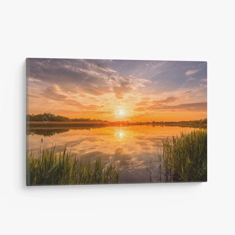 Cuadro en lienzo puesta de sol dorada sobre el lago