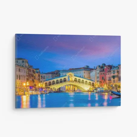 Cuadro en lienzo panorámica del puente de Rialto, Venecia al crepúsculo – Pixers®