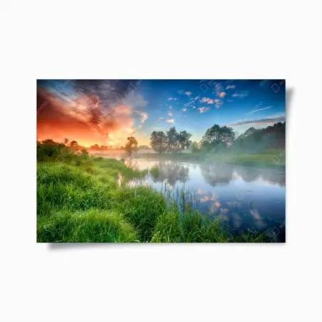 Póster amanecer dorado en la ribera del río – Pixers®