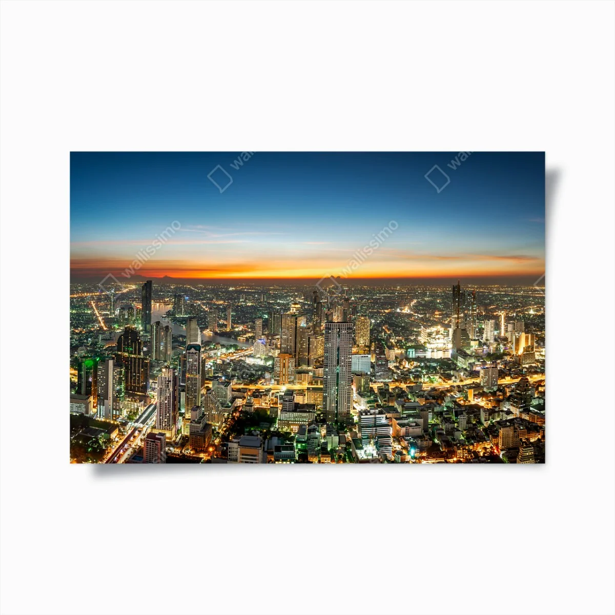 Póster panorama nocturno de Bangkok sobre el río Chaopraya – Pixers® Póster panorama nocturno de Bangkok sobre el río Chaopraya – Pixers®