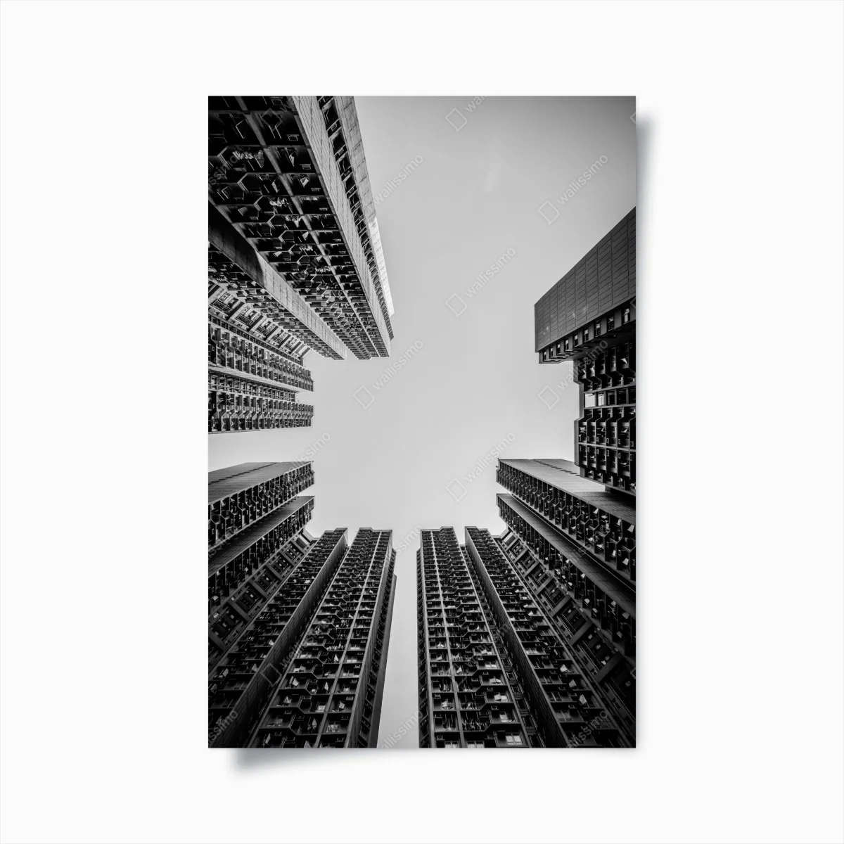 Póster perspectiva simétrica entre rascacielos en blanco y negro – Pixers® Póster perspectiva simétrica entre rascacielos en blanco y negro – Pixers®