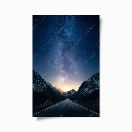 Póster camino hacia la Vía Láctea en valle montañoso – Pixers®
