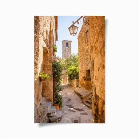Póster Civita di Bagnoregio, calle medieval bañada en luz dorada – Pixers®