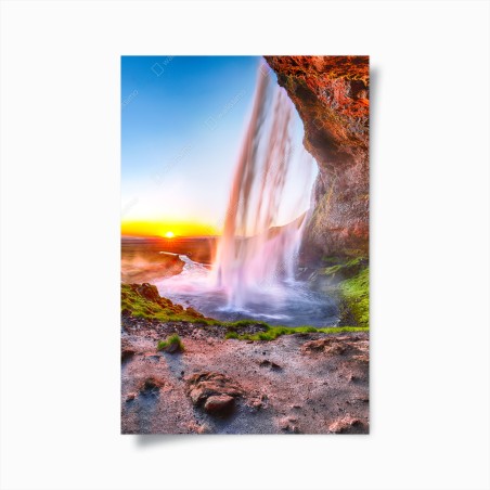 Póster magia del atardecer en Seljalandsfoss, cascada de Islandia – Pixers®