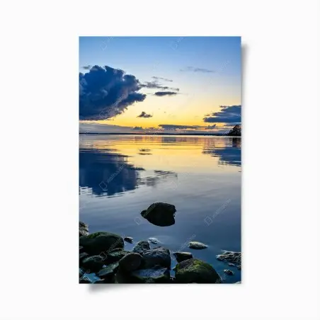 Póster atardecer reflejado en aguas tranquilas – Pixers®