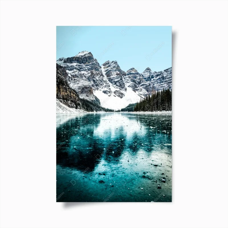 Póster paisaje invernal de montañas y lago turquesa