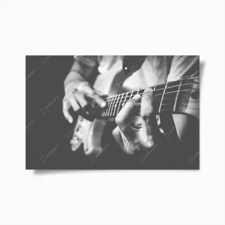 Póster manos sobre el mástil de la guitarra eléctrica – Pixers®