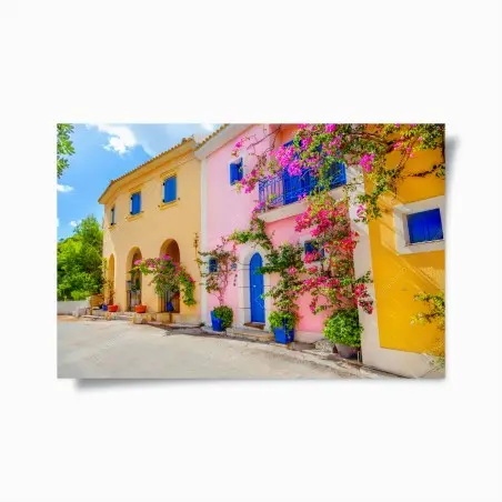 Póster calle mediterránea de colores en Kefalonia – Pixers®