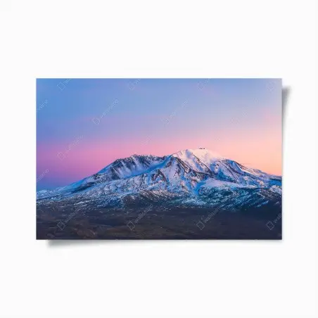 Póster silencio nevado de Mount St. Helens al atardecer – Pixers®