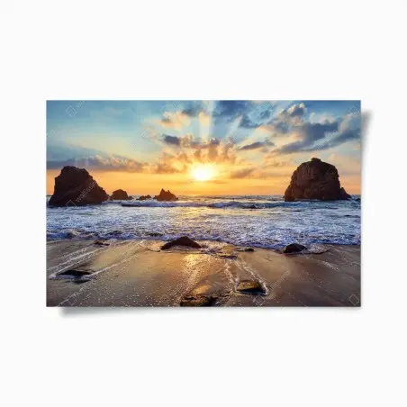 Póster atardecer dorado en la costa rocosa – Pixers®
