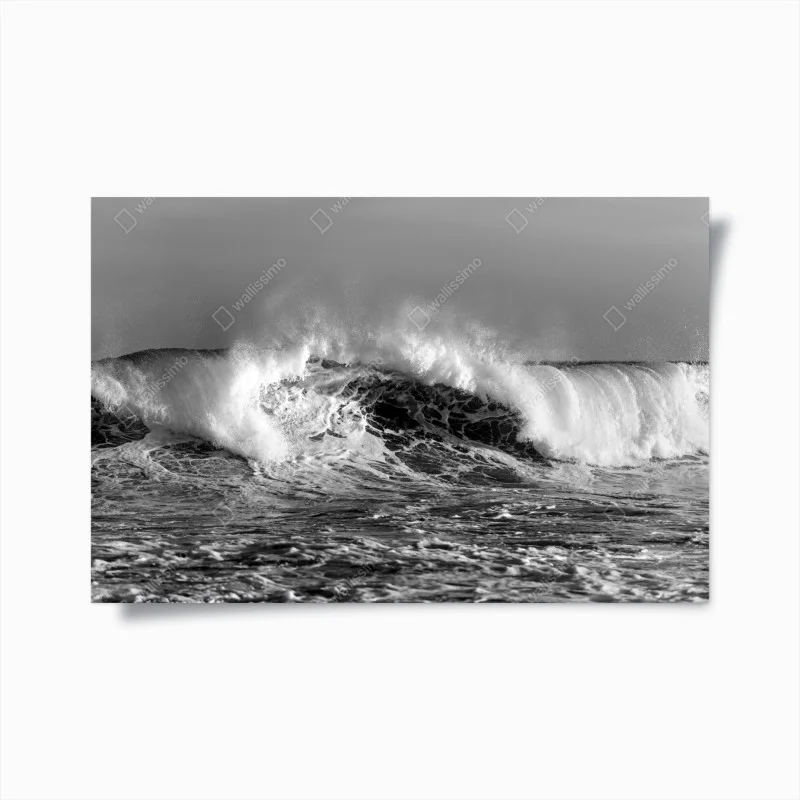 Póster olas rompiendo en blanco y negro