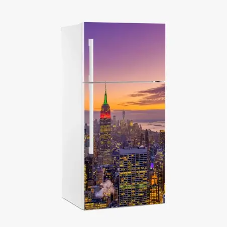 Pegatina para frigorífico skyline iluminado de Nueva York al atardecer – Pixers®