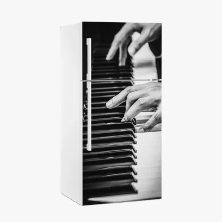 Pegatina para frigorífico manos sobre teclado de piano en blanco y negro – Pixers®