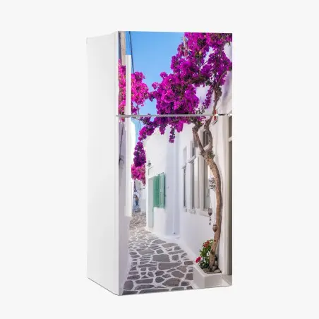 Pegatina para frigorífico rincón mediterráneo con buganvillas moradas – Pixers®