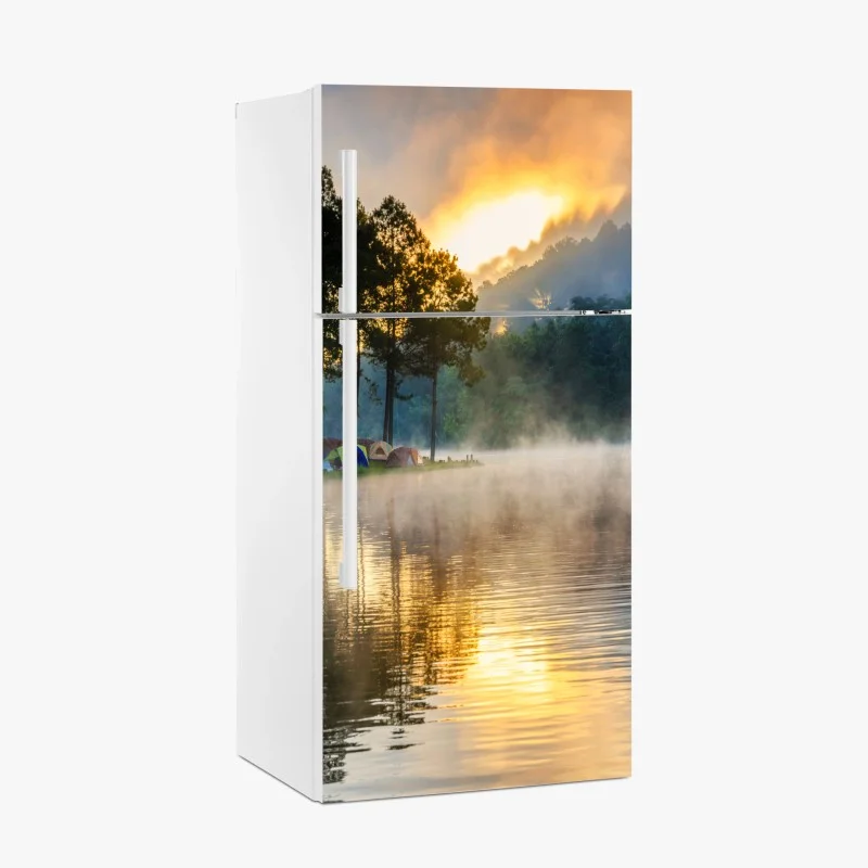 Pegatina para frigorífico amanecer mágico en Pang Oung