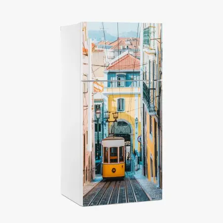 Pegatina para frigorífico tranvía amarillo en Lisboa – Pixers®