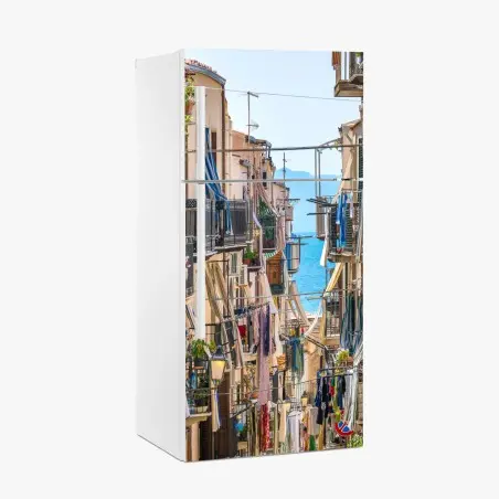 Pegatina para frigorífico balcones coloridos con vista al mar – Pixers®