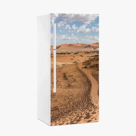 Pegatina para frigorífico ruta entre dunas bajo cielo azul – Pixers®