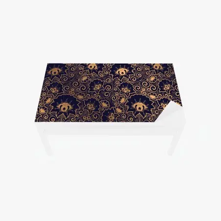 Chapa adhesiva para mesa y escritorio patrón floral dorado sobre fondo azul marino – Pixers®