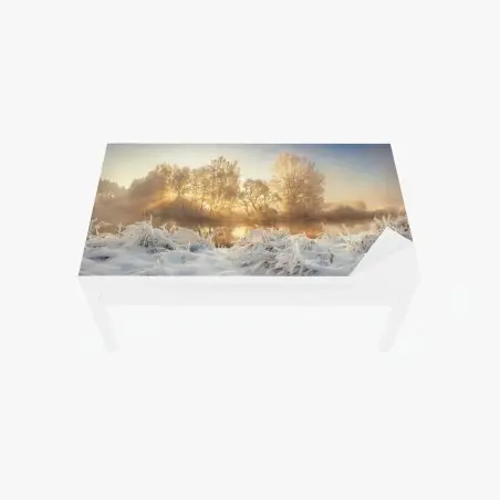 Chapa adhesiva para mesa y escritorio amanecer dorado en paisaje invernal – Pixers®