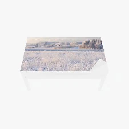 Chapa adhesiva para mesa y escritorio paisaje invernal con escarcha y luz suave – Pixers®