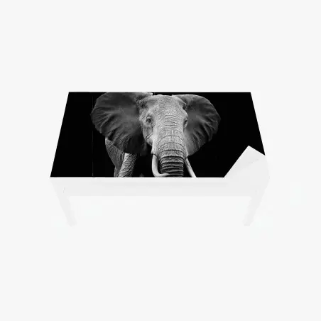 Chapa adhesiva para mesa y escritorio elefante en blanco y negro, mirada majestuosa – Pixers®