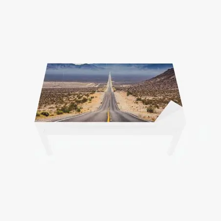 Chapa adhesiva para mesa y escritorio carretera infinita hacia las montañas – Pixers®