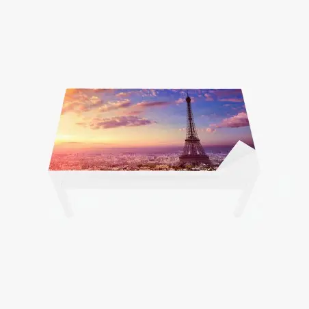 Chapa adhesiva para mesa y escritorio puesta de sol sobre París: torre Eiffel y skyline romántico – Pixers®