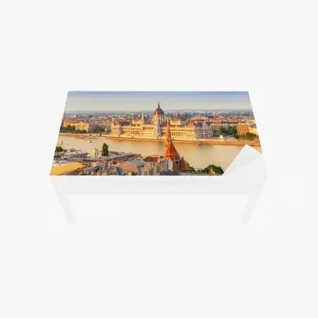 Chapa adhesiva para mesa y escritorio atardecer en el parlamento de Budapest – Pixers®
