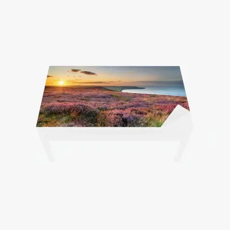 Chapa adhesiva para mesa y escritorio atardecer sobre brezos en North York Moors – Pixers®