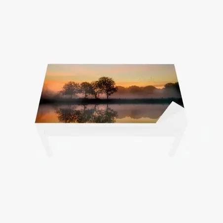 Chapa adhesiva para mesa y escritorio amanecer otoñal en la campiña de Inglaterra – Pixers®