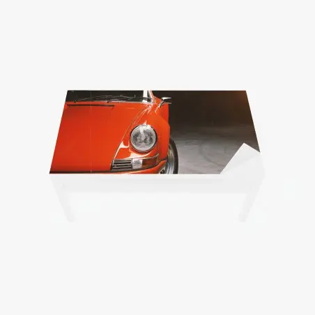Chapa adhesiva para mesa y escritorio clásico deportivo rojo de los años setenta – Pixers®