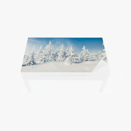 Chapa adhesiva para mesa y escritorio panorama invernal de bosque nevado – Pixers®