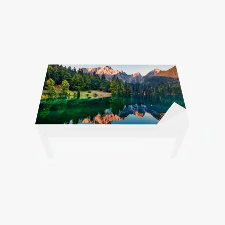 Chapa adhesiva para mesa y escritorio amanecer sereno en Lago Fusine – Pixers®