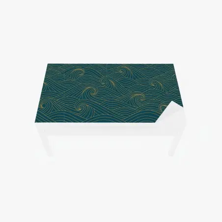 Chapa adhesiva para mesa y escritorio olas doradas sobre fondo verde azulado – Pixers®