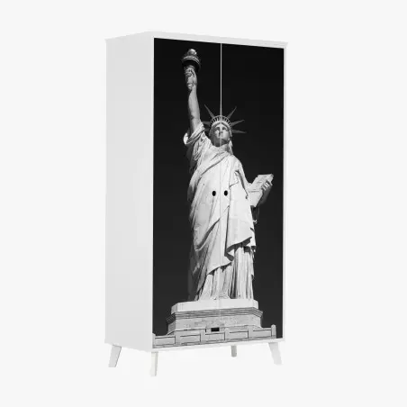 Pegatina para armario mirada icónica de la Estatua de la Libertad – Pixers®