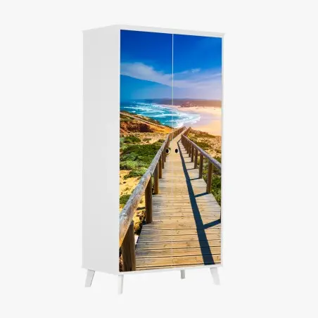 Pegatina para armario amanecer en Praia da Bordeira: pasarela hacia el mar – Pixers®