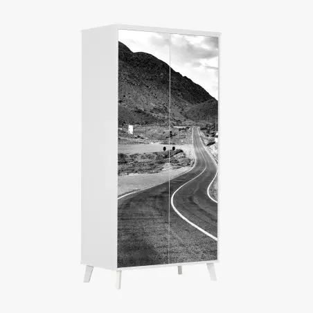Pegatina para armario carretera sinuosa hacia las montañas – Pixers®