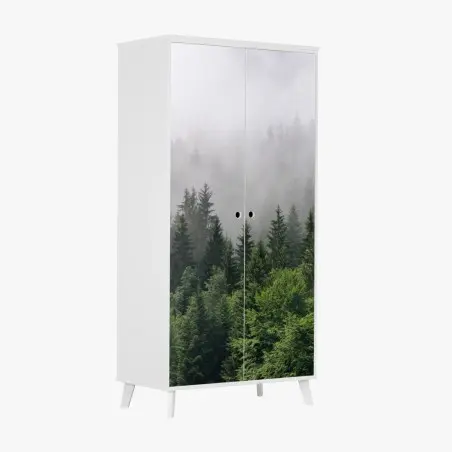 Pegatina para armario bosque perenne entre la niebla – Pixers®