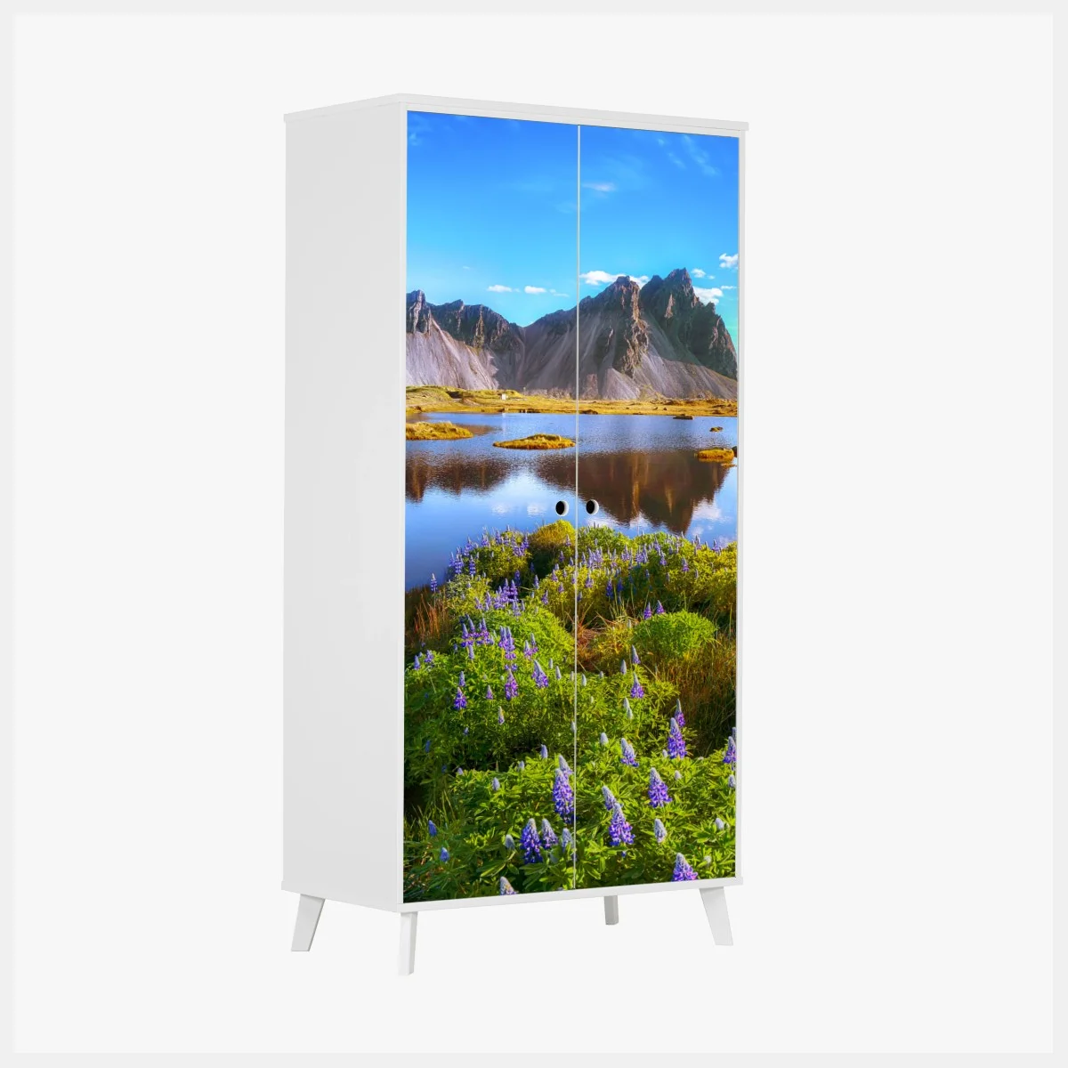 Pegatina para armario lupinos junto a Vestrahorn en Stokksnes – Pixers® Pegatina para armario lupinos junto a Vestrahorn en Stokksnes – Pixers®